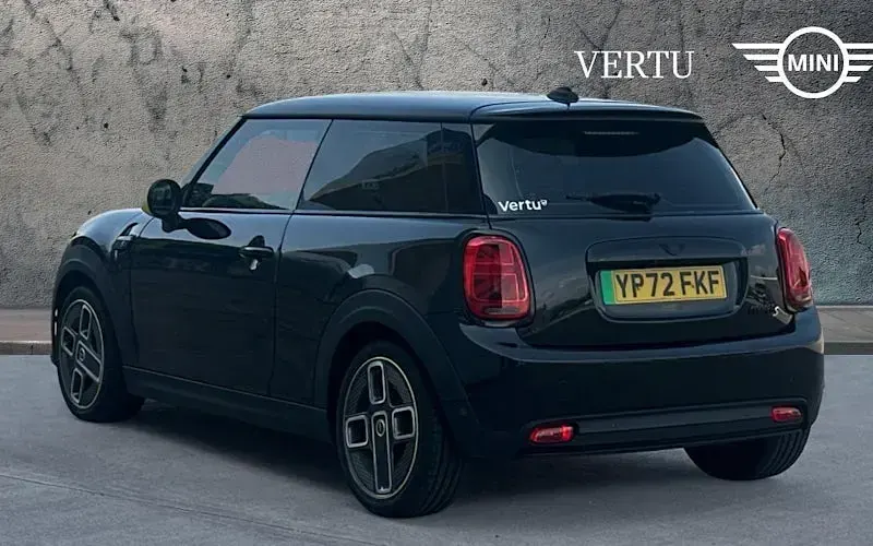 Used Mini Cooper Level 2 135 kW (184 HP) 2022 Black Hatchback