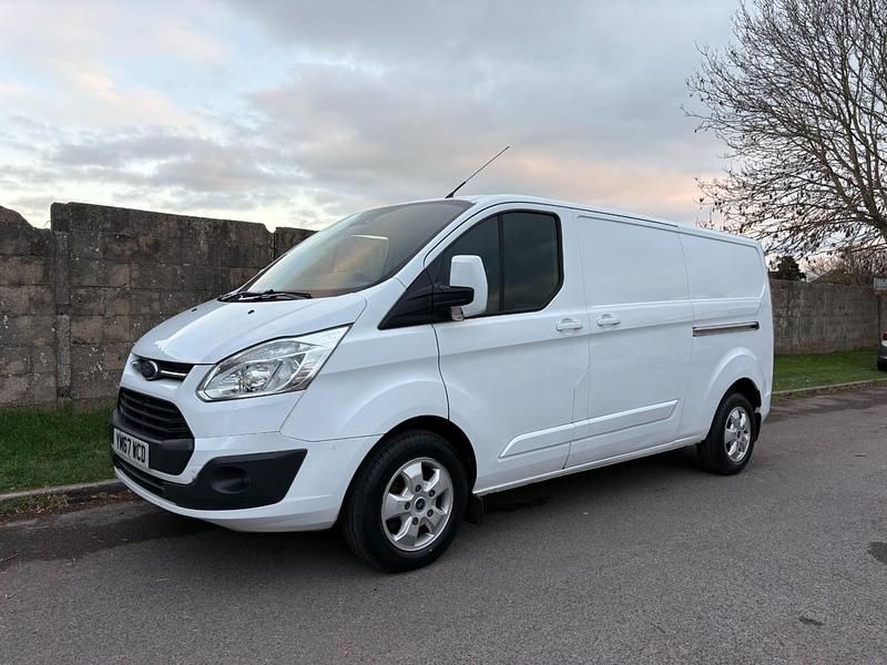 Used Ford Transit Custom Limited 130 HP (95 kW) 2018 White