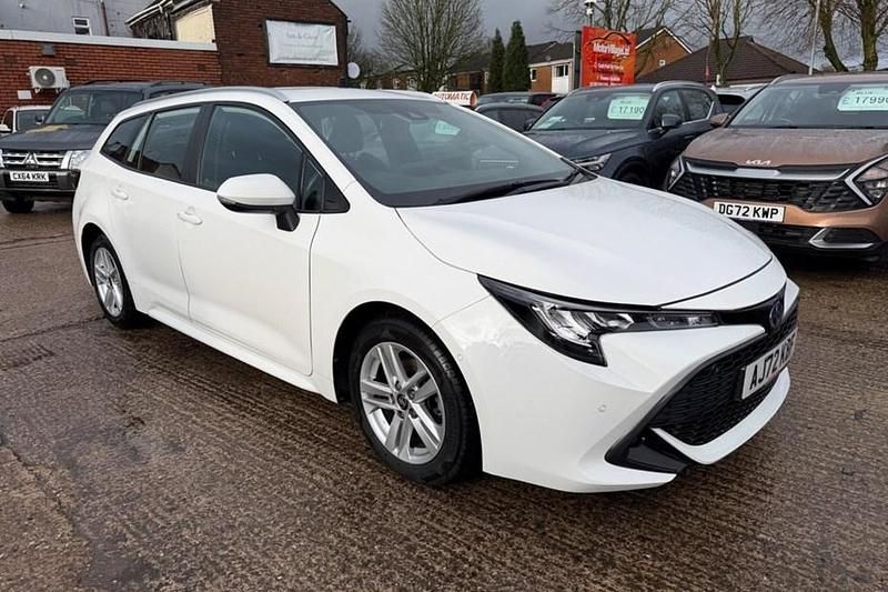 Used Toyota Corolla 2023 White Estate