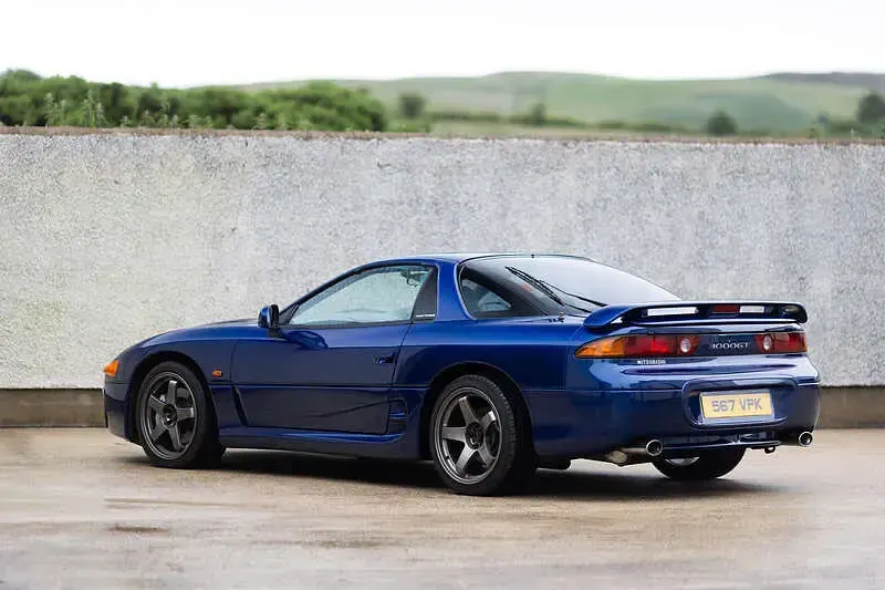 Used Mitsubishi 3000 GT 282 HP (207 kW) 1997 Blue Coupe