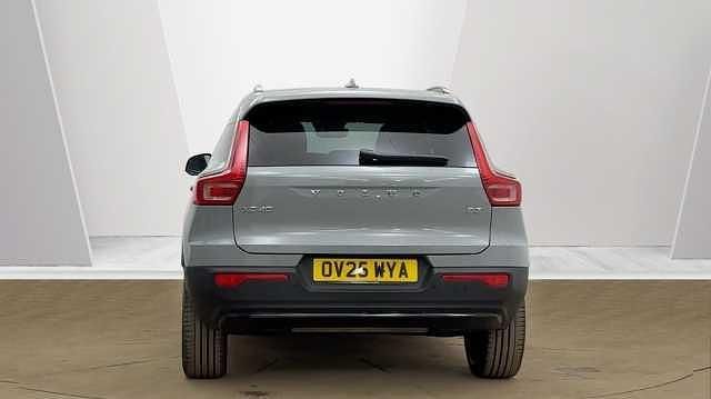 Used Volvo XC40 Ultra 163 HP (119 kW) 2025 SUV