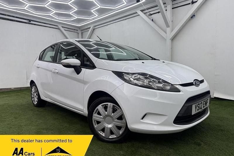 White Used 2012 Ford Fiesta Hatchback | £2,295 (Good price) - Image 1/1