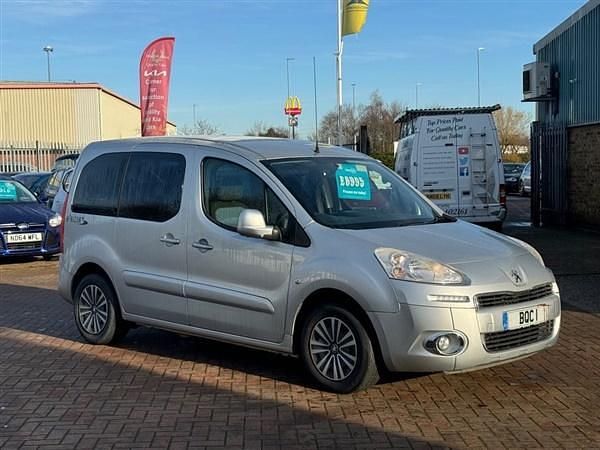Silver Used 2014 Peugeot TePee S MPV | £6,295 (Good price) - Image 1/1