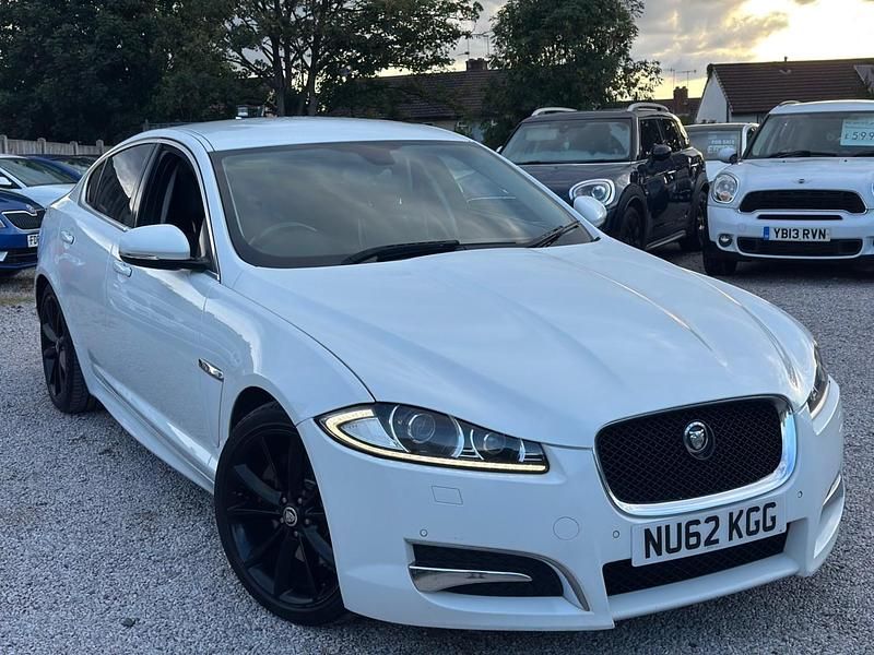 White Used 2012 Jaguar XF Sedan | £3,695 (A bit pricey) - Image 1/4