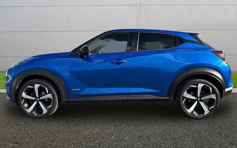Used Nissan Juke Tekna 143 HP (105 kW) 2023 Blue SUV