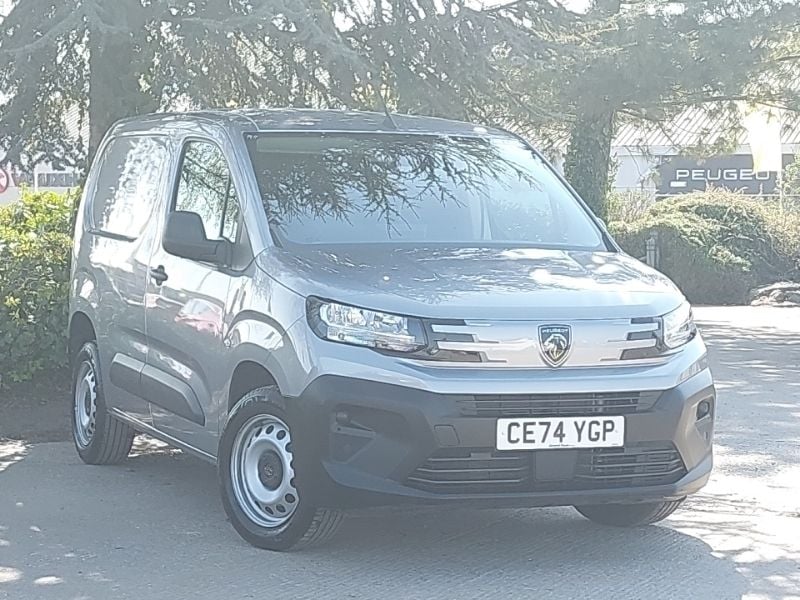Grey Used 2024 Peugeot Partner MPV | £14,698 (Fair price) - Image 1/4
