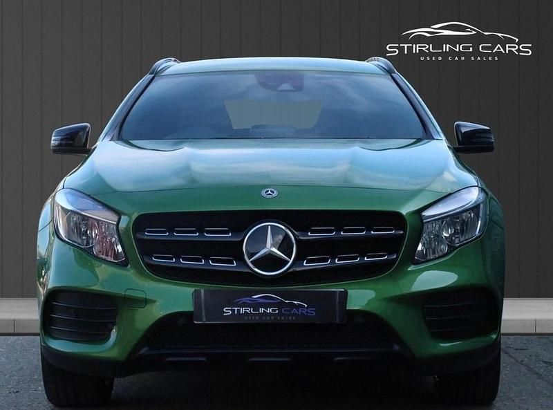 Used Mercedes GLA250 Executive 211 HP (155 kW) 2018 Green SUV