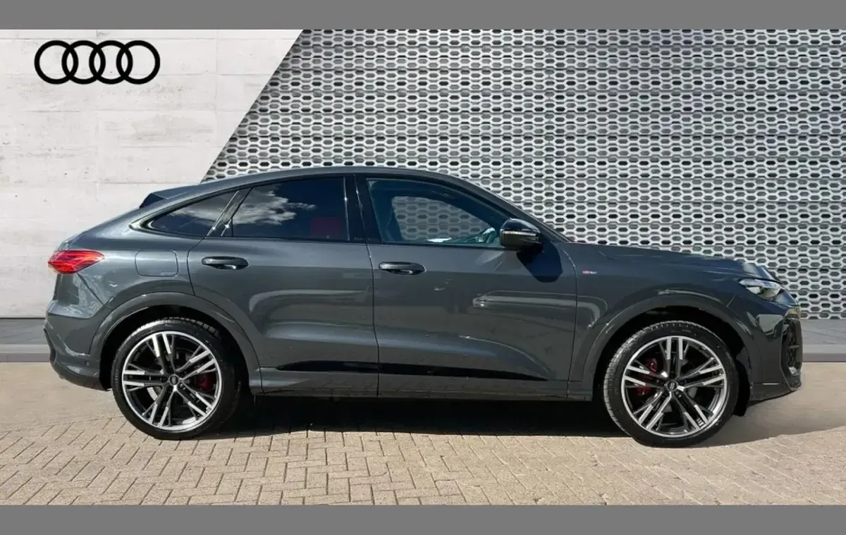 New Audi Q5 Comfort 204 HP (150 kW) 2026 Grey SUV