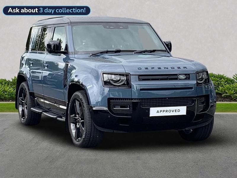 Blue Used 2025 Land Rover Defender SE Dynamic SUV | £72,499 (Fair price) - Image 1/4