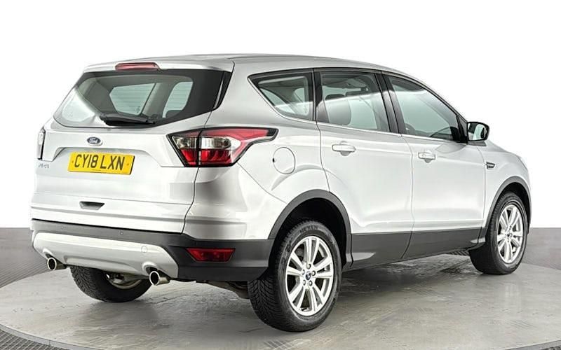 Used Ford Kuga Zetec 120 HP (88 kW) 2018 Silver SUV