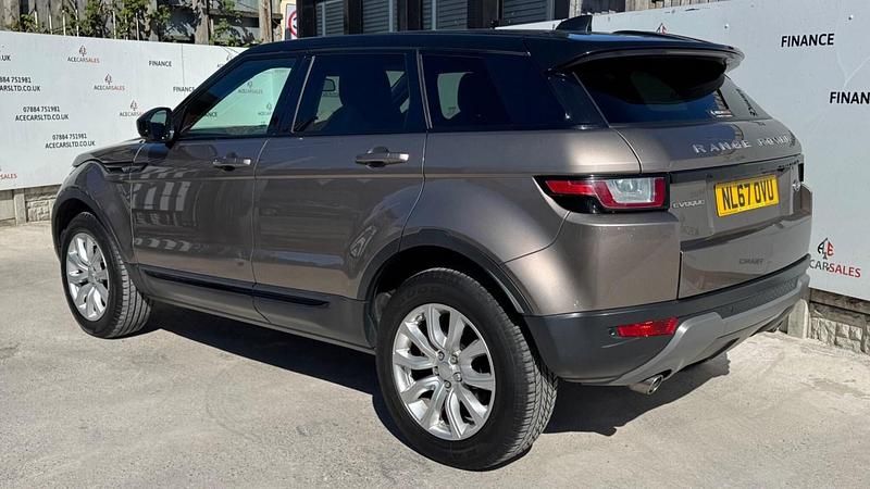 Used Land Rover Range Rover evoque SE 2017 Brown Estate