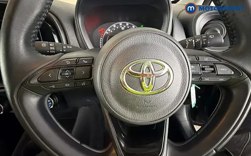 Used Toyota Aygo X PURE 72 HP (52 kW) 2023 Black SUV