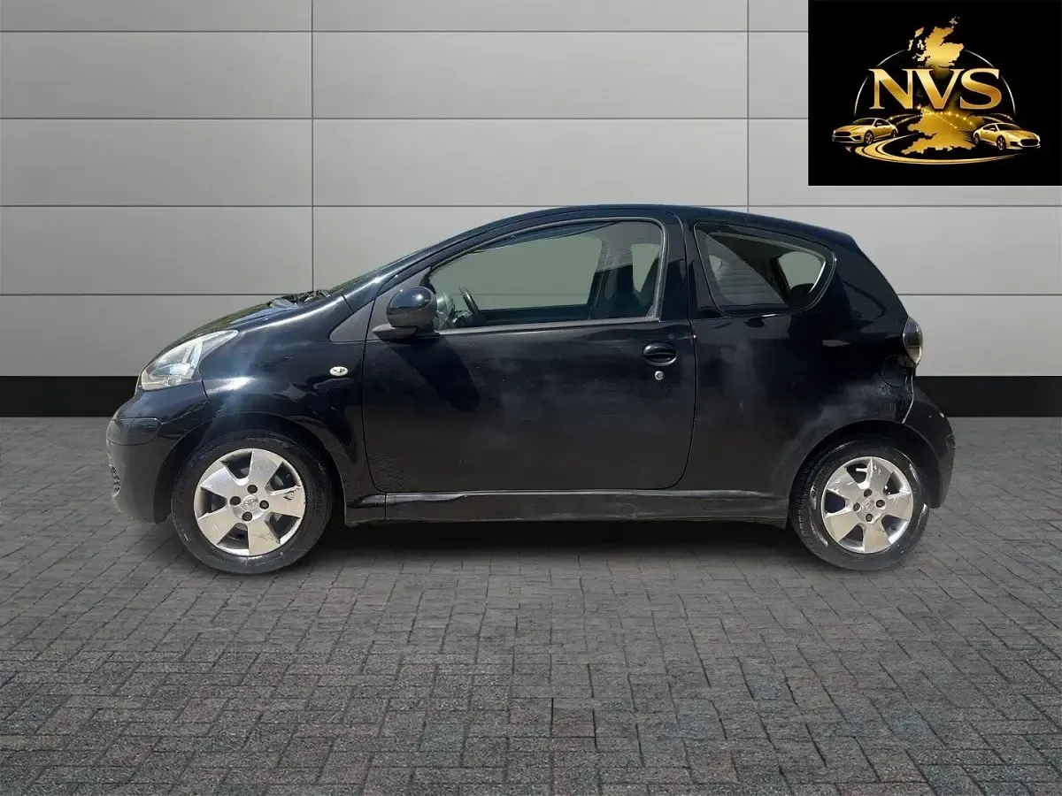 Used Toyota Aygo 2009 Black Hatchback