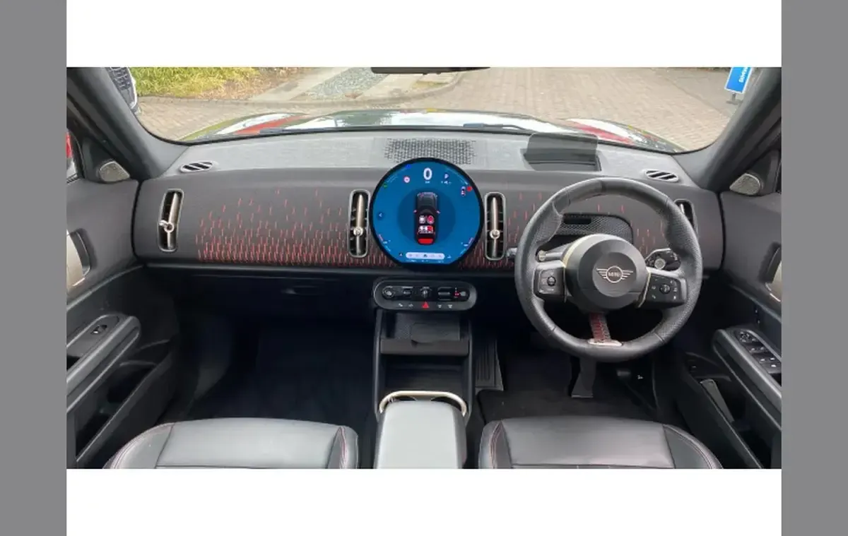 Used Mini Countryman Sport 214 HP (157 kW) 2024 Grey SUV