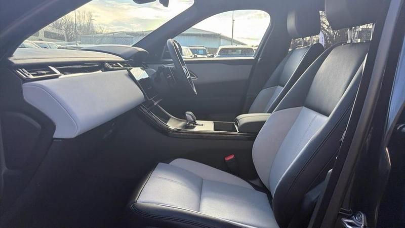 New Land Rover Range Rover Velar SE Dynamic 204 HP (150 kW) 2026 Metallic  santorini black SUV