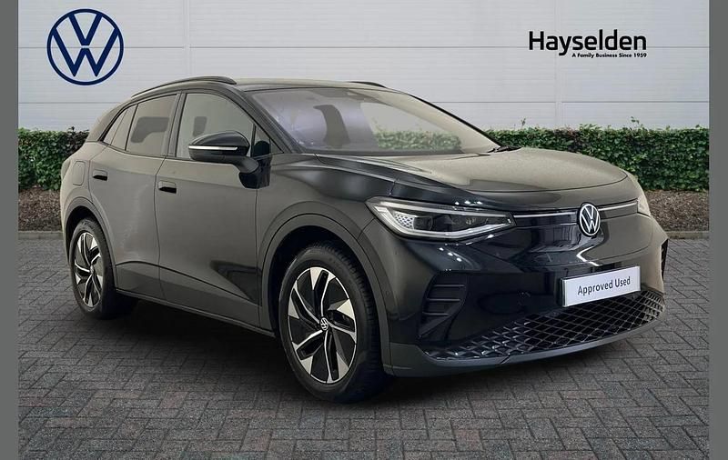 Black Used 2025 VW ID.4 Pro SUV | £28,485 (Super price) - Image 1/4