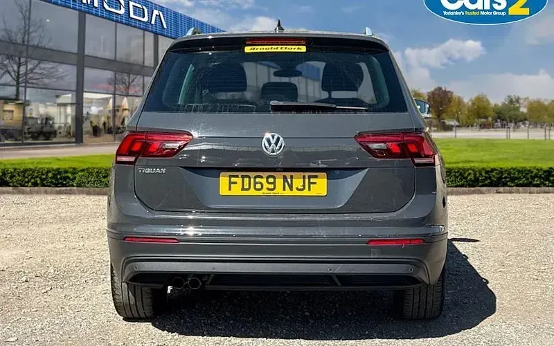 Used VW Tiguan Match 150 HP (110 kW) 2020 Grey SUV