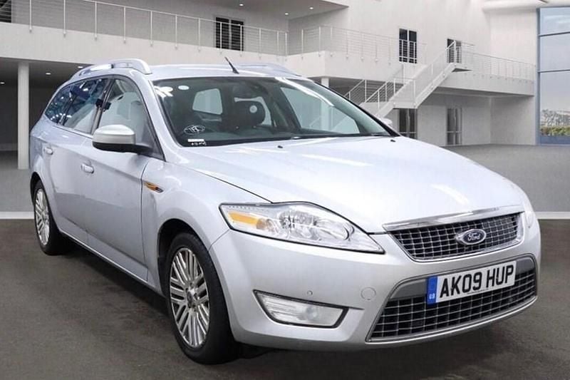 Used Ford Mondeo Ghia 140 HP (102 kW) 2009 Silver Estate