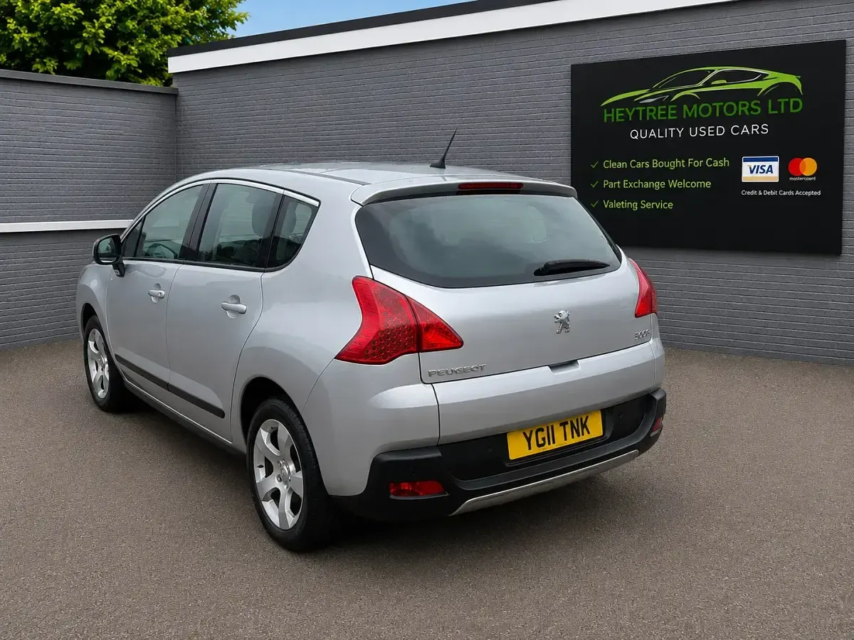 Used Peugeot 3008 112 HP (82 kW) 2011 Silver Estate