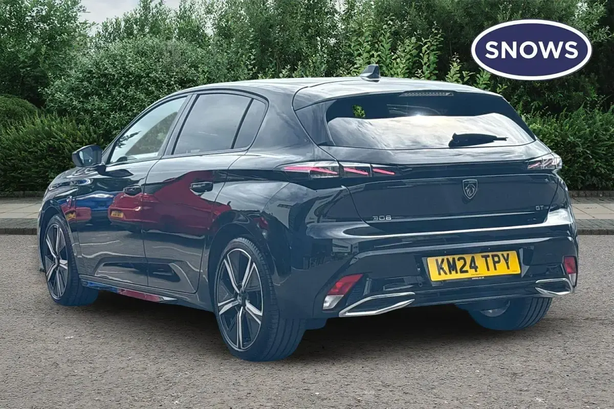 Used Peugeot 308 GT 131 HP (96 kW) 2024 Black