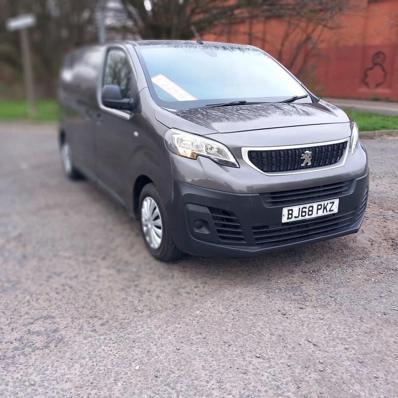 Used Peugeot Expert 2018 Grey Van