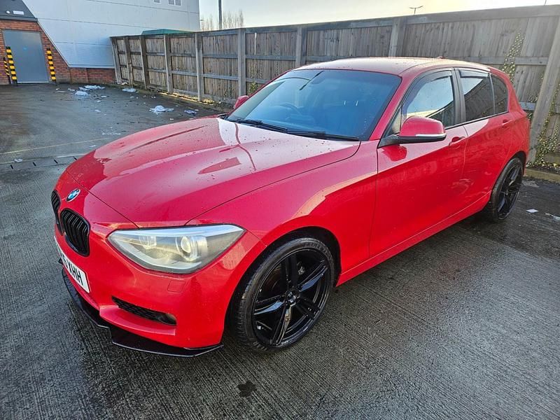 Used BMW 120 Comfort Edition 2015 Red Hatchback