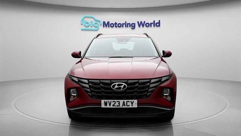Used Hyundai Tucson SE 150 HP (110 kW) 2023 Red SUV