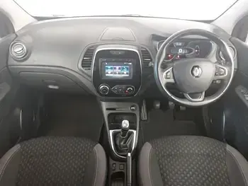 Begagnad Renault Captur Dynamique 90 HK (66 kW) 2018 Blå SUV