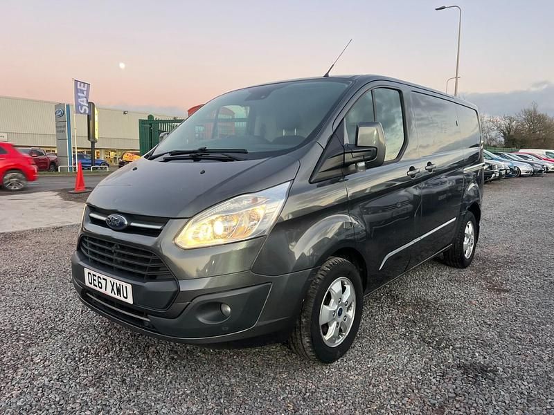 Used Ford Transit Custom Limited 130 HP (95 kW) 2018 Grey Van