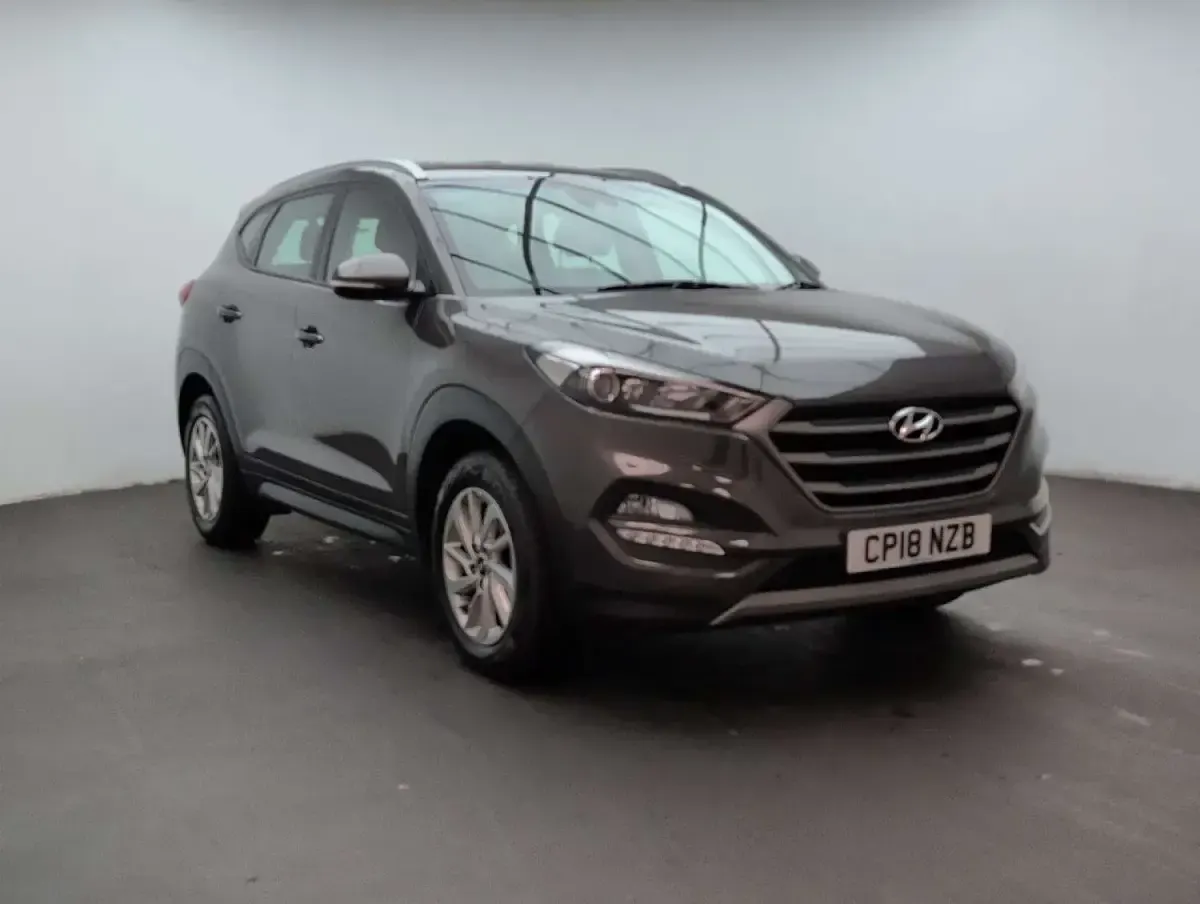 Used Hyundai Tucson SE 177 HP (130 kW) 2018 Grey SUV