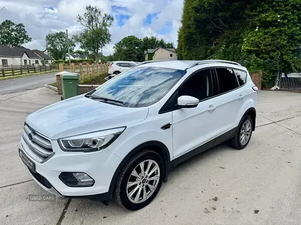 Used Ford Kuga Titanium 120 HP (88 kW) 2019 White SUV