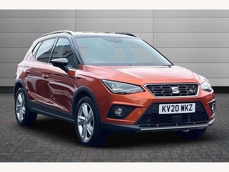Orange Used 2020 Seat Arona FR SUV | £11,790 (Fair price) - Image 1/4