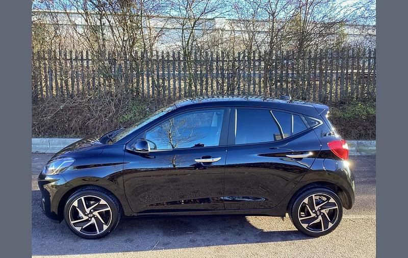 New Hyundai i10 Premium 77 HP (56 kW) 2025 Other Hatchback
