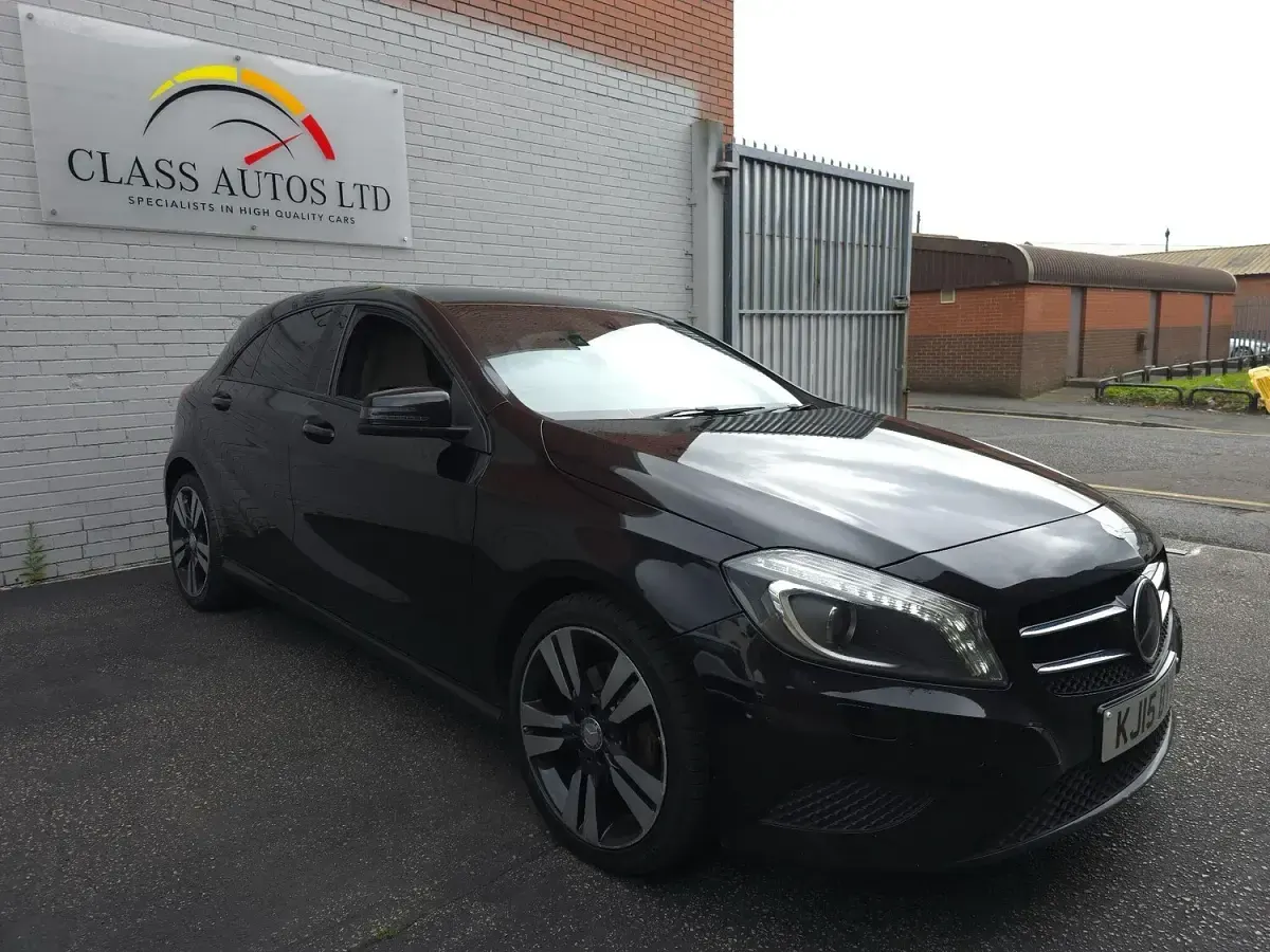 Used Mercedes A200 2015 Black Hatchback