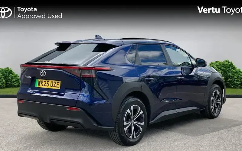 Usado Toyota bZ4X 150 kW (204 HP) 2026 SUV