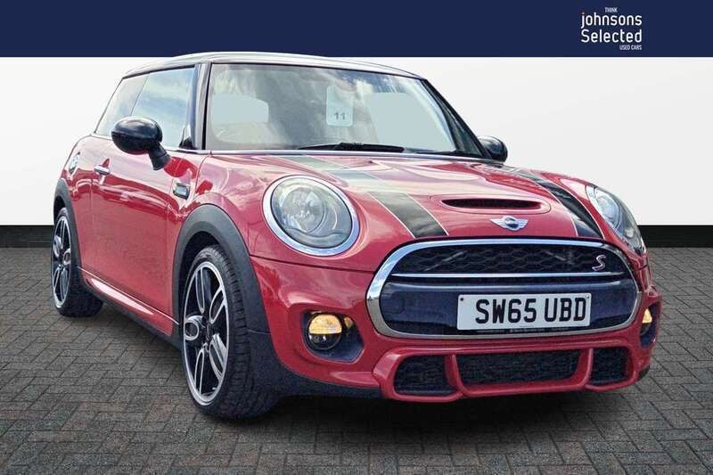 Red Used 2015 Mini Cooper S Hatch Hatchback | £10,495 (Fair price) - Image 1/4
