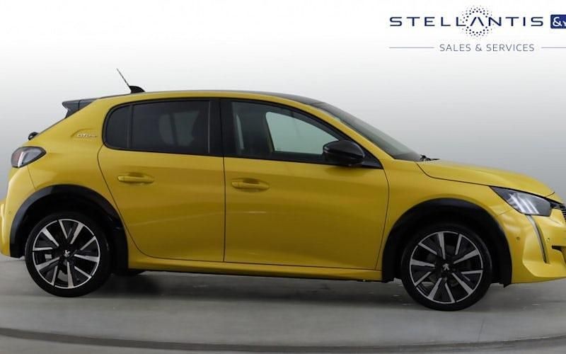 Used Peugeot 208 GTi 102 HP (75 kW) 2023 Hatchback