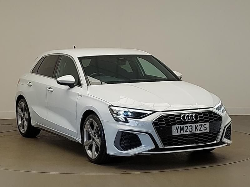 Used Audi A3 S-Line 150 HP (110 kW) 2023 White Sedan