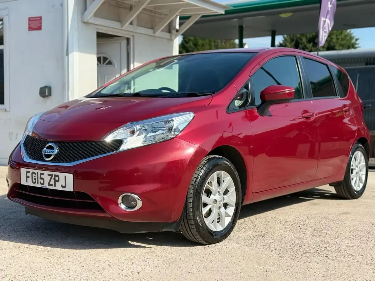 Used Nissan Note Acenta Premium 80 HP (58 kW) 2015 Red Hatchback