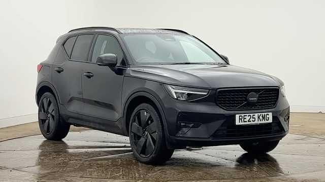 Used Volvo XC40 Plus 194 HP (142 kW) 2025 Black SUV