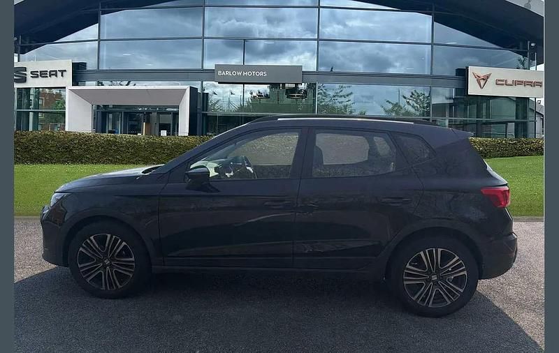 Used Seat Arona SE Technology 94 HP (69 kW) 2022 Black SUV