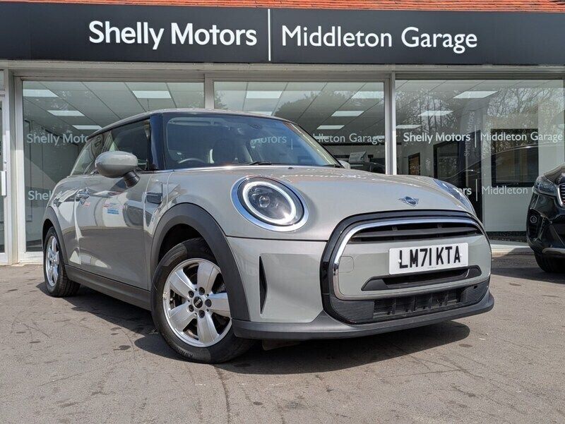 Grey Used 2021 Mini Cooper Classic Hatchback | £16,488 (Fair price) - Image 1/4