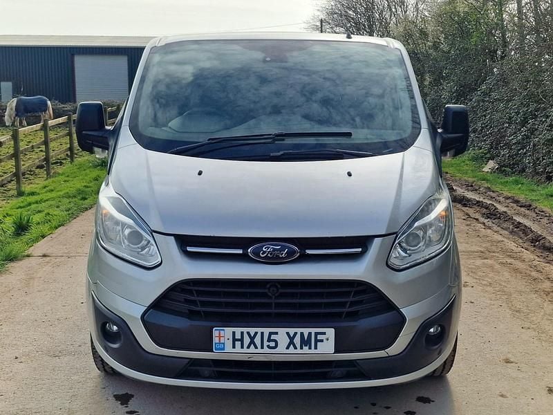 Used Ford Transit Custom Trend 125 HP (91 kW) 2015 Silver Van