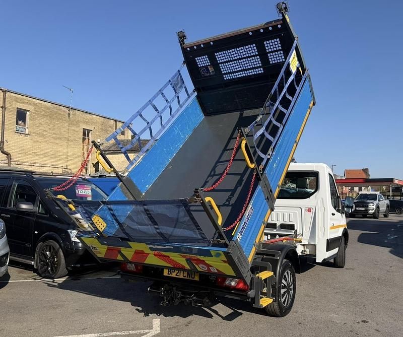 Used Ford Transit 130 HP (95 kW) 2021 White Cabriolet