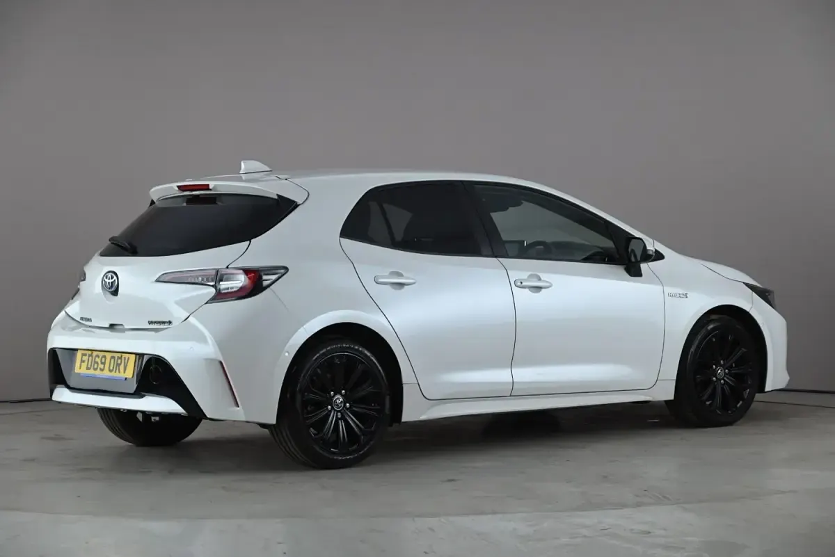 Usado Toyota Corolla Design 2020 Blanco Utilitario