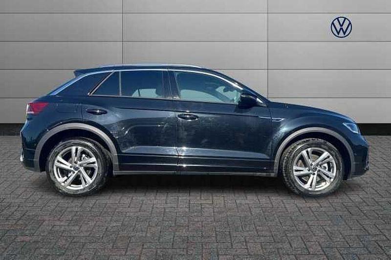 Used VW T-Roc R-line 150 HP (110 kW) 2025 Black SUV