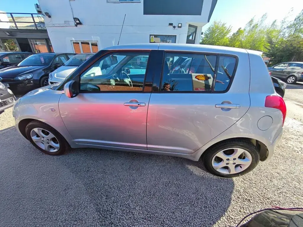 Used Suzuki Swift GLX 102 HP (75 kW) 2007 Silver Hatchback