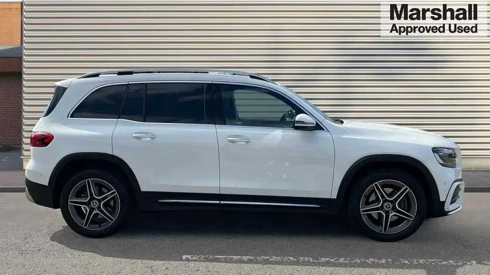 Used Mercedes GLB200 Executive 163 HP (119 kW) 2025 White SUV
