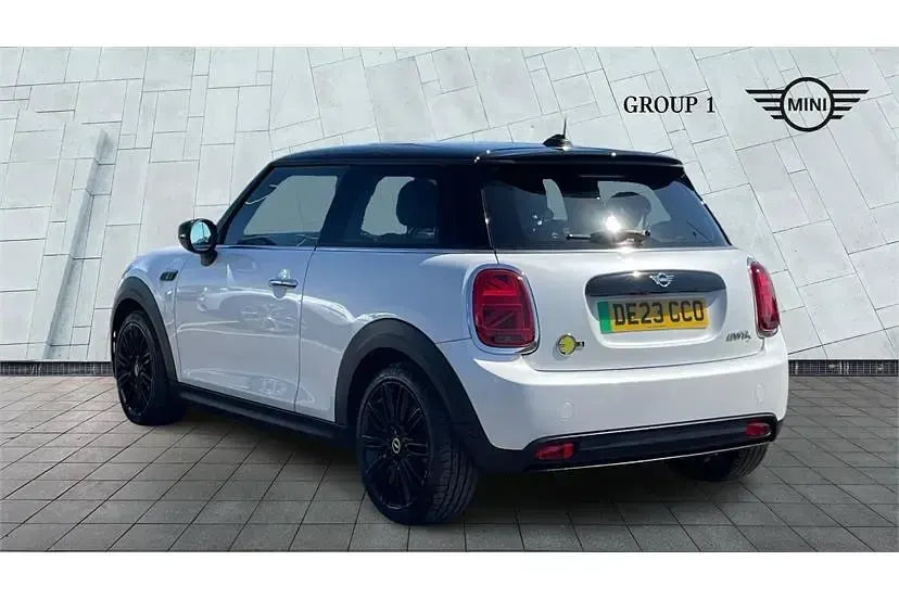 Gebraucht Mini Cooper S Level 2 135 kW (184 PS) 2023 Weiß Kleinwagen
