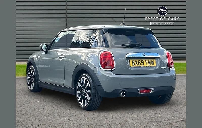 Used Mini Cooper Exclusive 134 HP (98 kW) 2019 Grey Hatchback